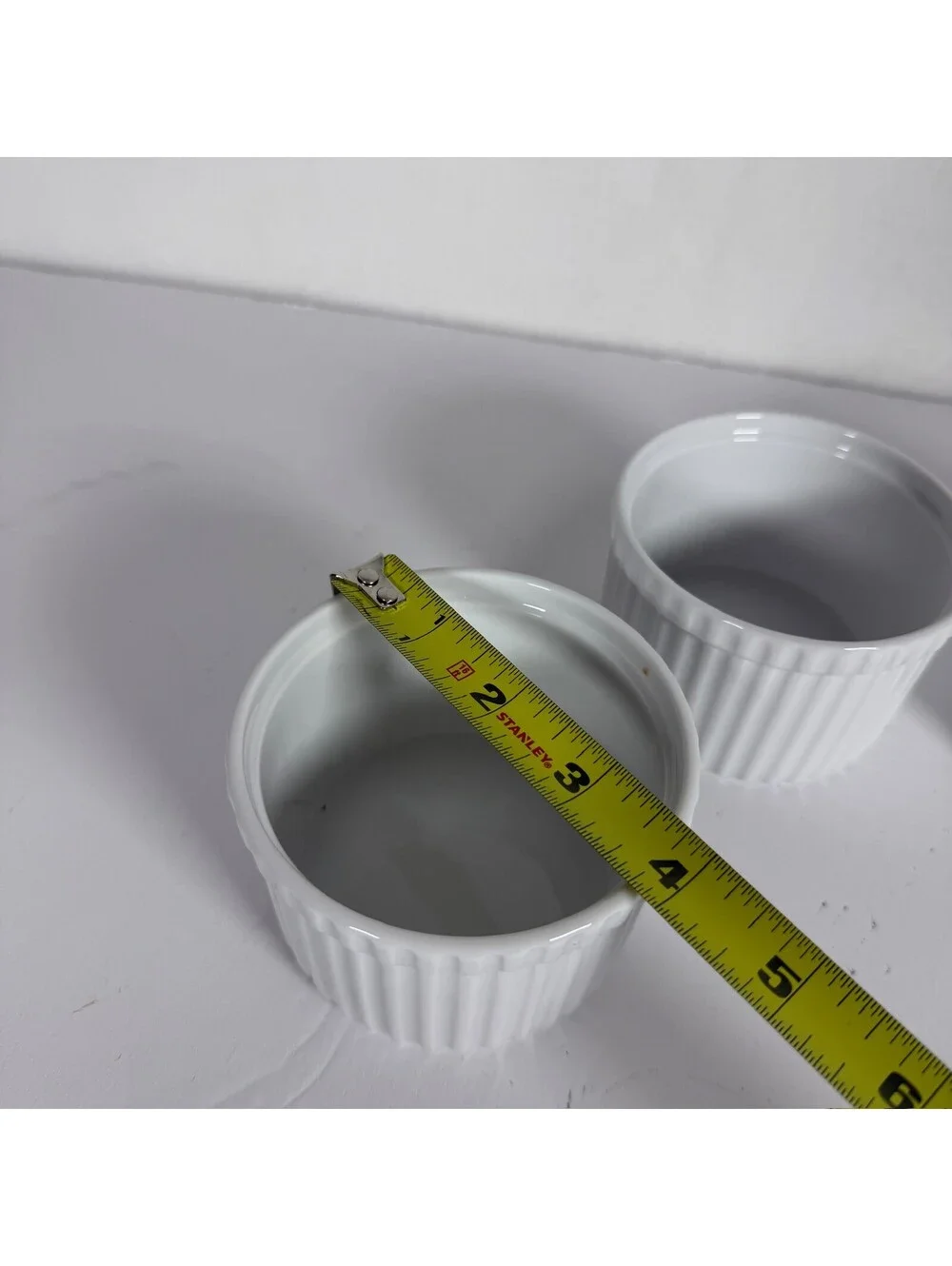 Set of 4 Crate & Barrel White Fluted Porcelain Ramekins S-5